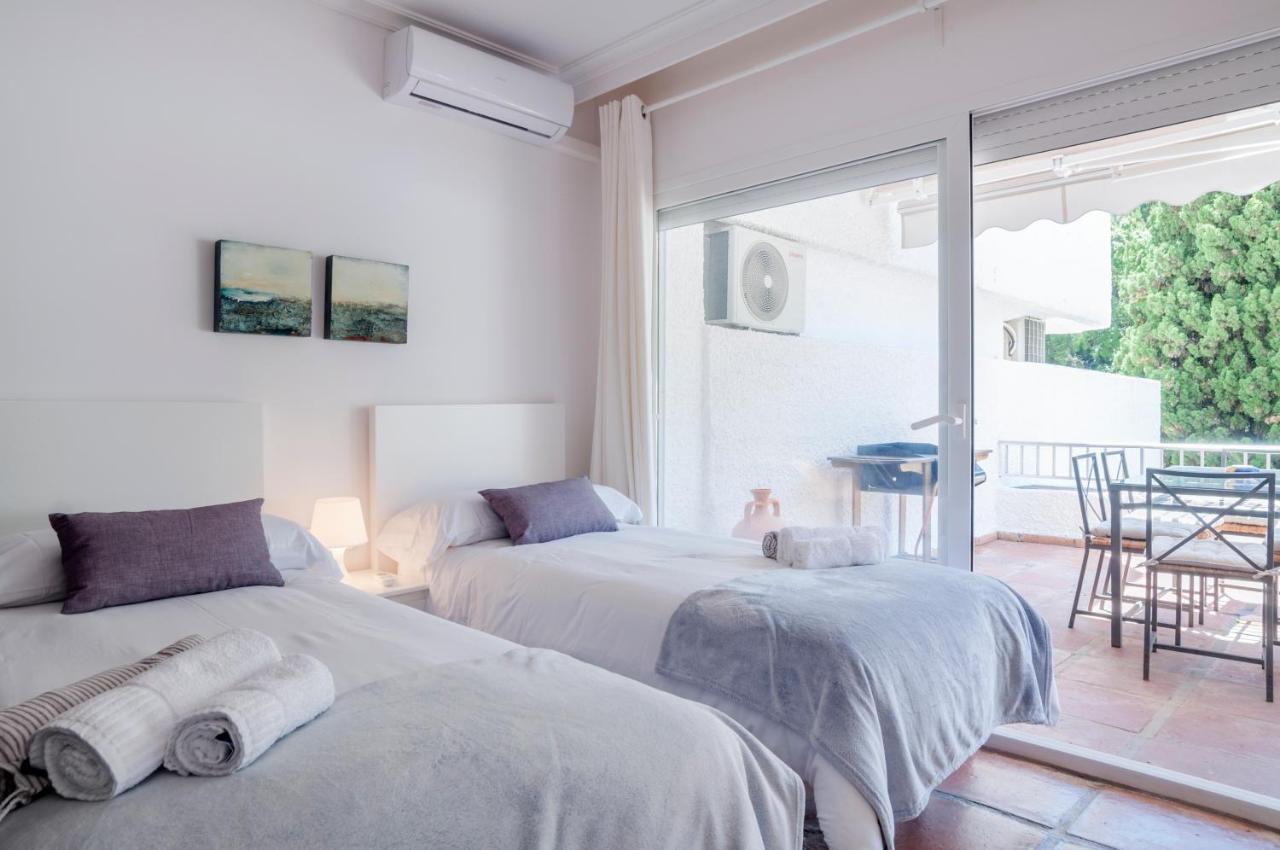 Jardines Del Mar Apartments Марбелья Экстерьер фото